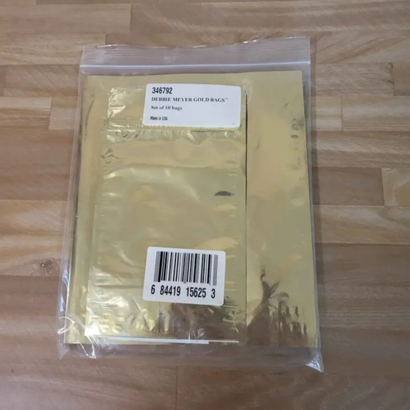 4/$30 Food Storage Bags Baked Goods Snacks Debbie Meyer Gold Bags - Picture 1 of 7
